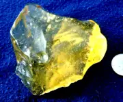 Libyan Desert Glass Meteorite Tektite impact specimen( 570 crt)Super Gem AAAA+