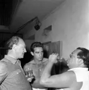 Walter Chiari With Director Giorgio Bianchi And Actor Aldo Fabrizi Old Photo
