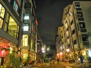 弗洛倫西亞公寓Florencia Apartment