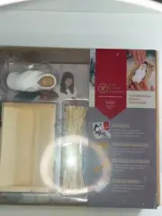 2016 The Giving Manger Box Set A Family Tradition A Book, Baby Jesus & Manger