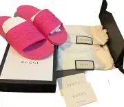 GUCCI Pink Rubber slides, Size 39 St. Gucci Print Fuchsia K931