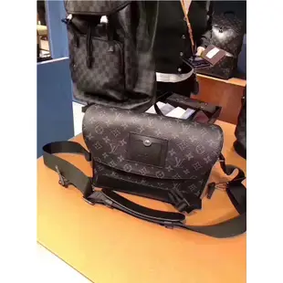 LV M40511 Messenger PM Voyager 新款 雙釦記者包 斜背包 小款