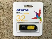 ADATA #UV128 - USB 3.1 FLASH DRIVE 32GB