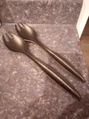 Tupperware Salad Serving Spoon/Fork Set-NEW
