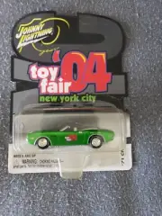 Johnny Lightning Toy Fair 2004 New York City 1971 Challenger Convertible #31 new