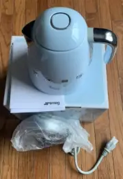 Smeg 50s Retro Style Variable Temperature KLF04BUS Kettle New