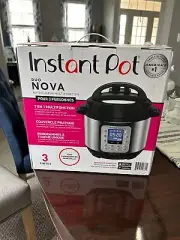 NEW in BOX Instant Pot Duo Nova 7-in-1 Multi-Use Pressure Cooker 3 Quart