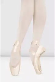 NIB Bloch Suprima pointe shoes size 5B (S0132L)