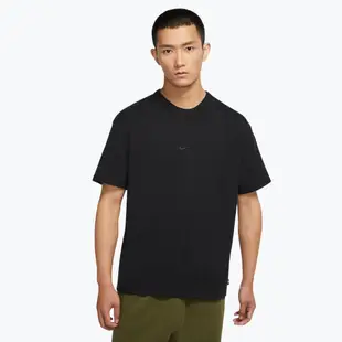 NIKE 男 T卹 短袖上衣 高磅數透氣棉 Sportswear Premium Essentials 黑 運動達人