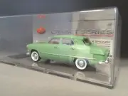 1/43 TRAX Code TSS08B 1950 Ford Single Spinner sedan - Green