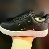 在飛比找蝦皮購物優惠-NIKE WMNS AIR FORCE 1 07 LX 泫雅