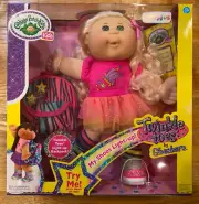 Cabbage Patch Kids Twinkle Toes Skechers Toys R Us Exclusive New Green Eyes Doll