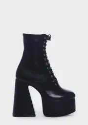 [Lamoda] Black Crossed A Line Platform Ankle Boots