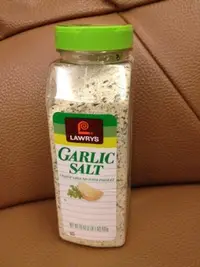 在飛比找Yahoo!奇摩拍賣優惠-LAWRY'S 蒜味調味鹽一瓶935g   399元--可超