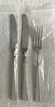 NEW Oneida EASTON Glossy 1 Dinner Fork & 2 Dinner Knives NEW