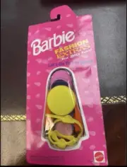 Barbie Fashion extras for big fun let’s go to the beach