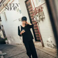 在飛比找蝦皮商城優惠-Ｑｕｅｅｎ Ｓｈｏｐ【01084238】純色素面V領套裝 兩