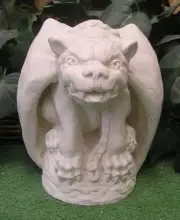 4507 Resting Medieval Gothic Gargoyle Sentry Latex Fiberglass Mold Concrete