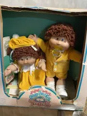 1984 Coleco Cabbage Patch Kids Twin Boys Limited Edition Knit Outfits, Pacifier