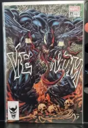 Venom #31 - Exclusive Variant - Kyle Hotz - Trade