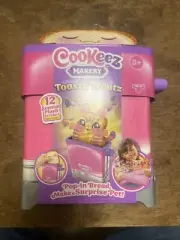 Cookeez Makery Toasty Treatz Toaster Oven Scented Plush Doll- NEW