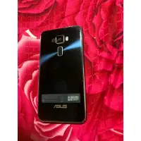 在飛比找蝦皮購物優惠-零件機ASUS ZenFone 3 ZE520KL 32GB