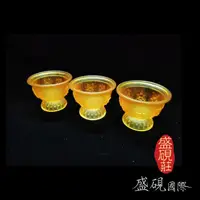 在飛比找momo購物網優惠-【盛硯莊佛教文物】大號藏傳八吉祥琉璃供杯 X3(藏傳文物)