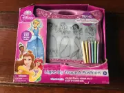 DISNEY PRINCESS LIGHT UP DRAWING TRACER BOX. TRACE / DRAW ARIEL, JASMIN, AURORA