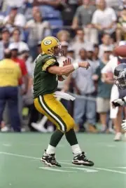 Quarterback Brett Favre Green Bay Packers delivers a pass at the P- Old Photo