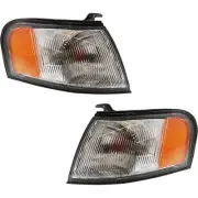 Corner Light For 95-99 Nissan Sentra Set of 2 Left & Right Incandescent w/ Bulbs