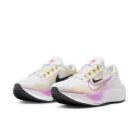 在飛比找momo購物網優惠-【NIKE 耐吉】WMNS ZOOM FLY 5 白粉黃 慢