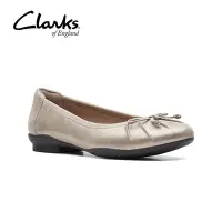在飛比找Yahoo!奇摩拍賣優惠-全新正品Clarks 可愛錫金娃娃鞋（US8)