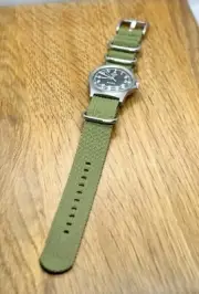 NATO Watch Strap Band. 18mm. Nylon. Green Colour. Field/Military Watch. CWC. New