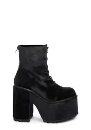 [Y.R.U.] Smash Velvet Platform Boots