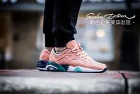 在飛比找Yahoo!奇摩拍賣優惠-【聰哥運動館】香檳玫瑰 Puma R698 x Alife 