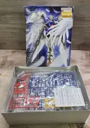 Gundam MG Wing Gundam Zero XXXG-00W0 Model Kit Bandai Namco Japan Master Grade