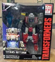 Transformers Generations Titans Return Voyager Class Broadside and Blunderbuss