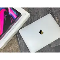 在飛比找蝦皮購物優惠-Apple MacBook Pro / 13吋 / M2晶片