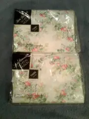 2 VTG Lady Pepperell White Rose Floral Sheets Twin Fitted 39x75" Muslin