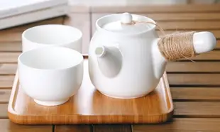 5578A 日式 陶瓷簡約茶壺茶杯組 泡茶盤組 白瓷和風泡茶壺一壺二杯竹盤套裝花茶壺竹茶盤午茶壺套裝