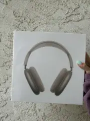 AirPods Max 2nd Generation USB-C Starlight