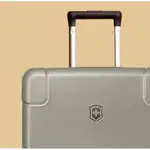 VICTORINOX 瑞士維氏 30寸行李箱 LEXION 602108