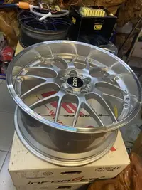 在飛比找Yahoo!奇摩拍賣優惠-絕版正品 BBS RSGT 19吋鍛造鋁圈 5X114.3 