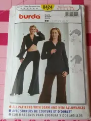 Burda Pattern 8424 Front Tie Cropped Bodice Tops Sizes 10 12 14 16 18 20 UNCUT