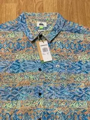 Quicksilver Shirt Mens Large Regular Fit Floral Aloha Hawaiian Beach Surfing New