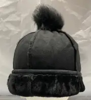 UGG Leather Beanie Hat w Shearling Sheepskin Lining w PomPom, Black One Size (S)