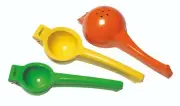 New AVANTI 3 Piece Citrus Squeezer Set Lemon Lime Orange Manual Press Juicer