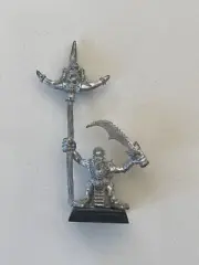 Forest Goblin Standard Bearer OOP Metal | Warhammer Old World Orcs & Goblins