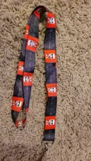 Funko STAR WARS The Force Awakens Exclusive Smugglers Bounty Lanyard Pin