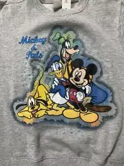 Mickey Mouse and Pals air brush fleece sweatshirt from 2010 Kids 7-8 Medium NWTS